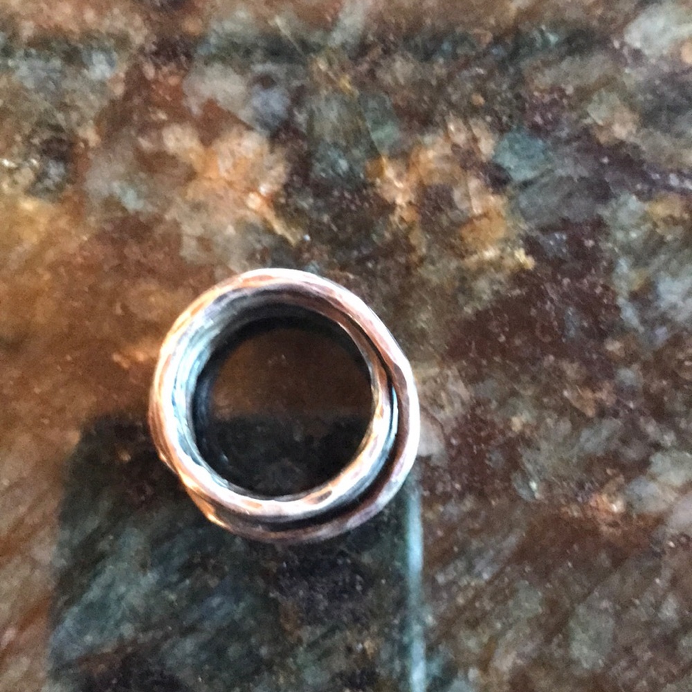 Sterling silver ring🌺 - Picture 2 of 3